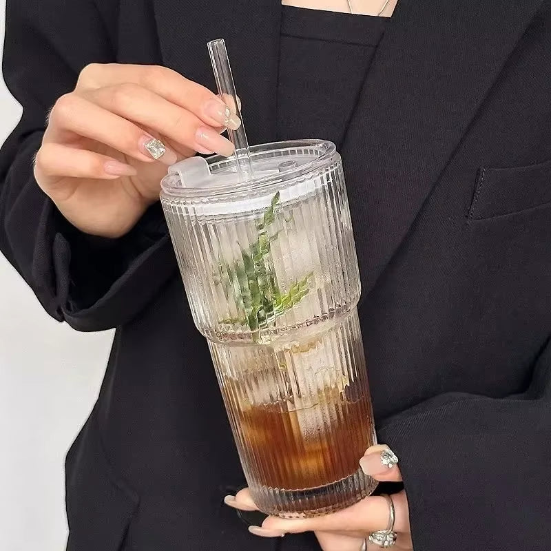 600ML Ribbed Glass Coffee Cup with Lid & Straw – Aesthetic Iced Coffee & Milk Tea Glass | Reusable Transparent Drinking Mug for Home, Office & Travel
