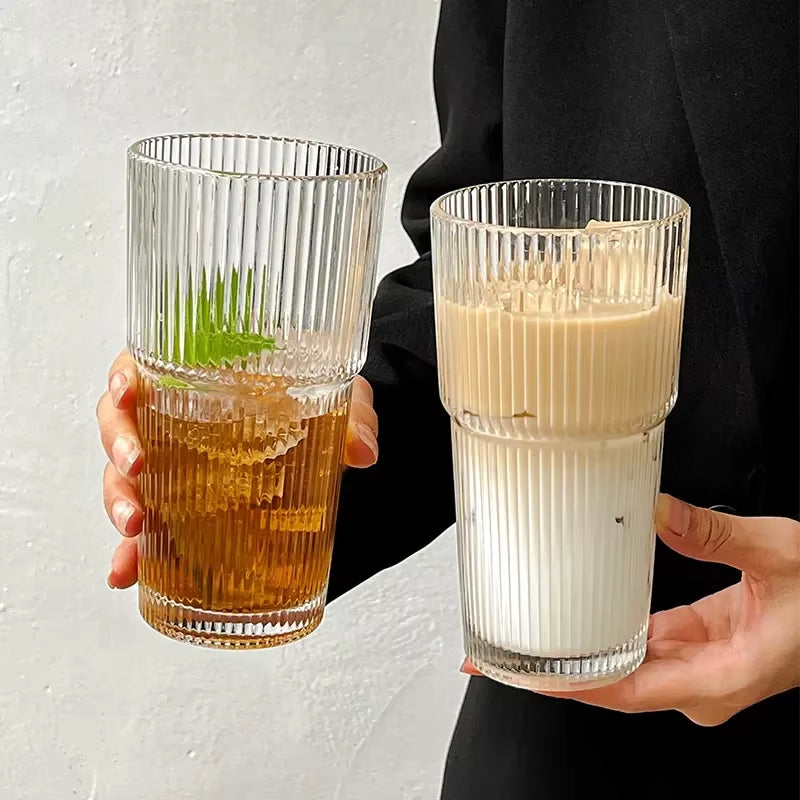 600ML Ribbed Glass Coffee Cup with Lid & Straw – Aesthetic Iced Coffee & Milk Tea Glass | Reusable Transparent Drinking Mug for Home, Office & Travel