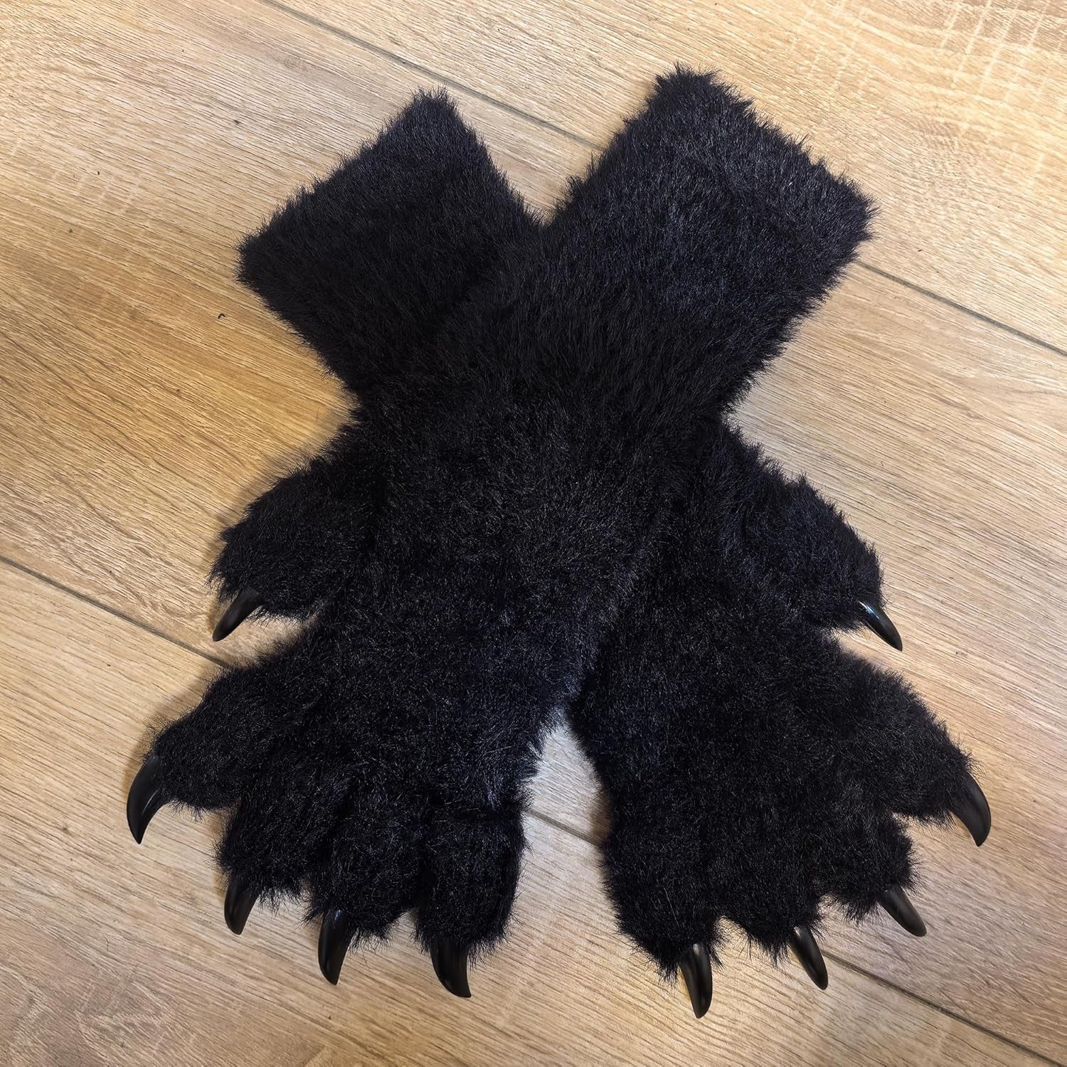 Kigurumi Fursuit Paws, Black Cosplay Costume Gloves with White Claws, Soft Plush Paw Gloves for Anime, Cosplay, Halloween, Party, Roleplay